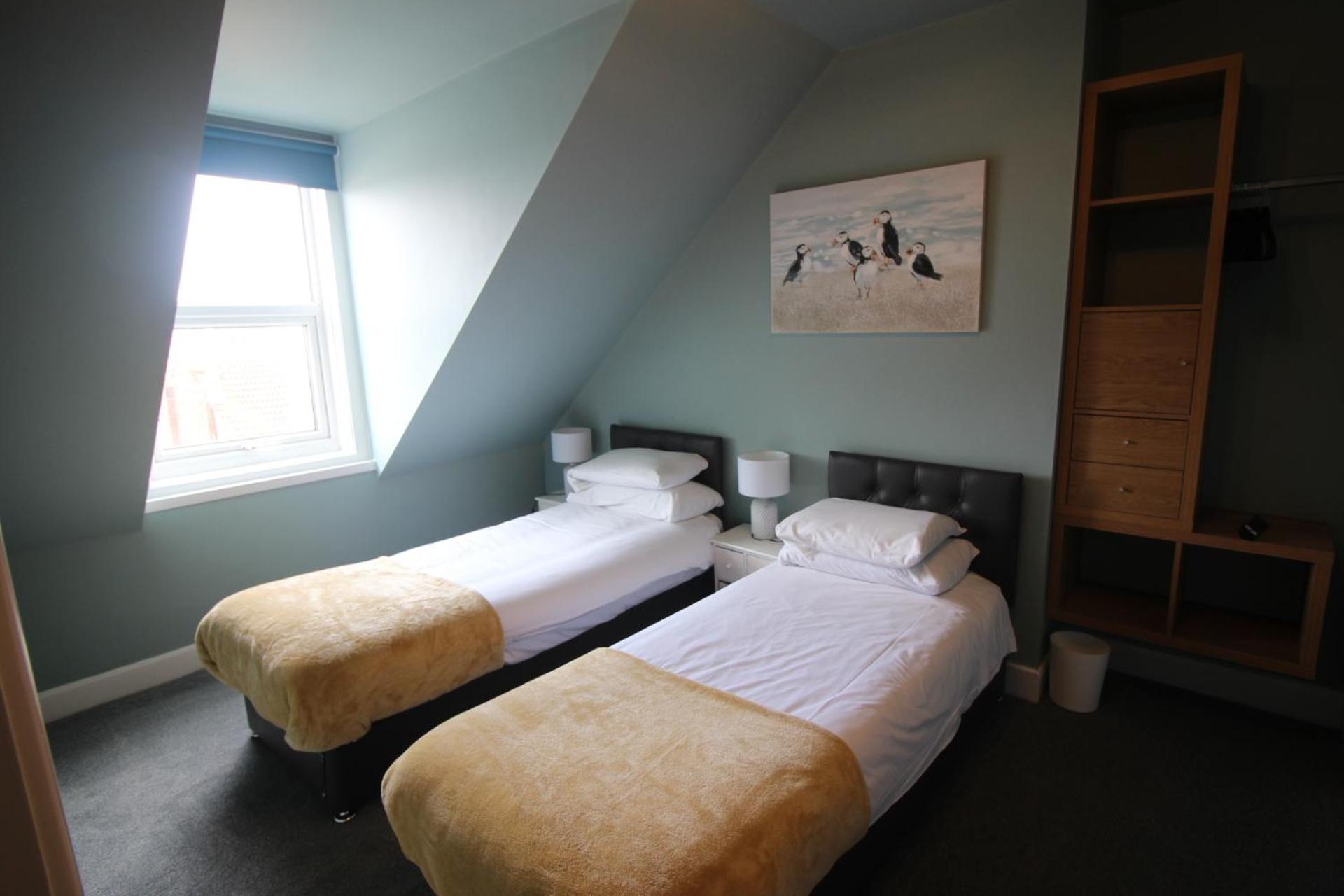 Stopover At Seabird Apartments Central Southsea Портсмът Екстериор снимка