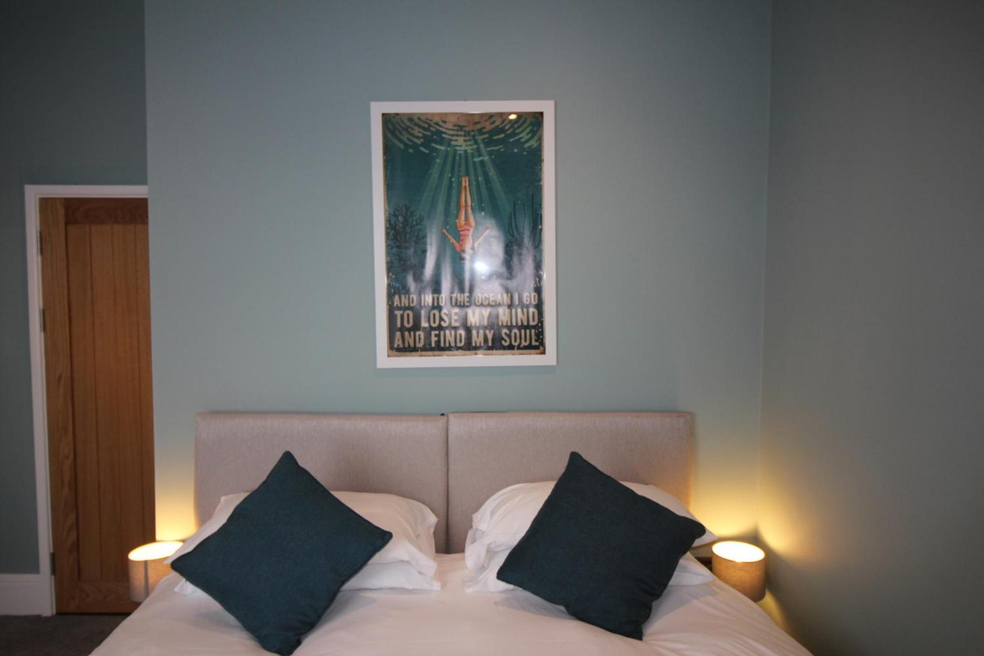 Stopover At Seabird Apartments Central Southsea Портсмът Екстериор снимка